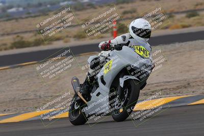 media/Sep-10-2022-SoCal Trackdays (Sat) [[a5bf35bb4a]]/Turn 11 (11am)/